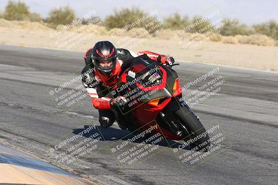 media/Dec-01-2025-Moto Forza (Mon) [[2daa91e15f]]/2-Intermediate Group/Session 4 (Turn 10 Inside)/